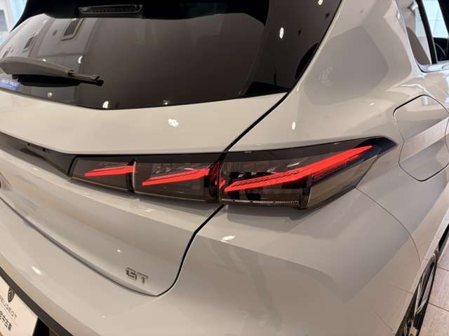 PEUGEOT 308 2025 Image 31