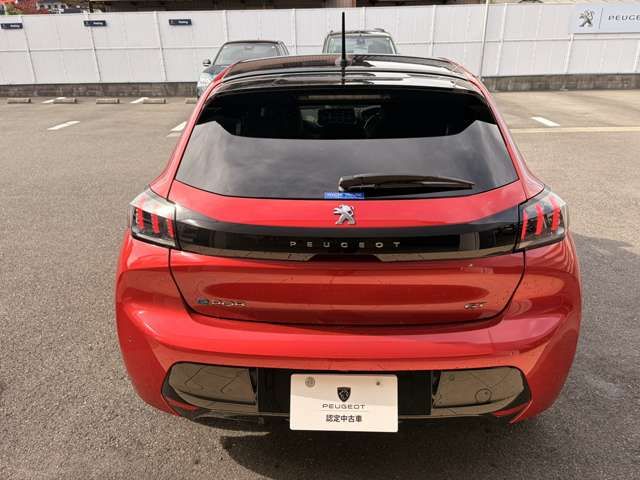 PEUGEOT E-208 2024 Image 31