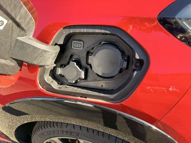 PEUGEOT E-208 2024 Image 31