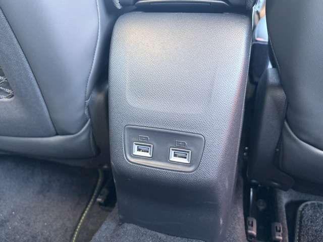 PEUGEOT E-208 2024 Image 31