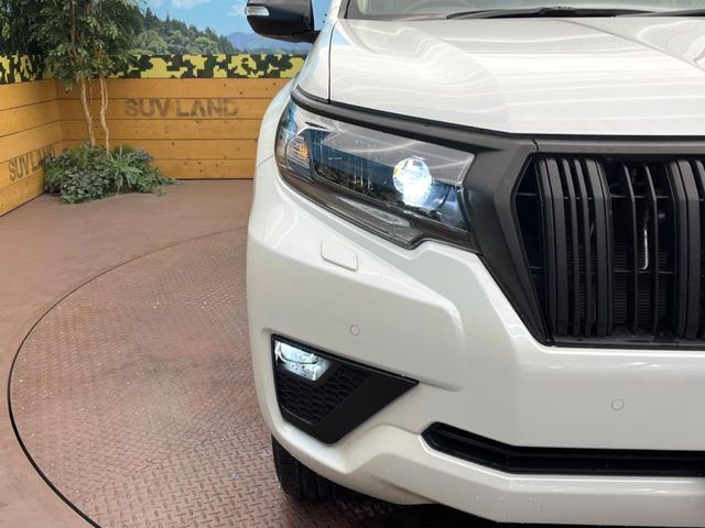 TOYOTA LANDCRUISER PRADO 2023 Image 31