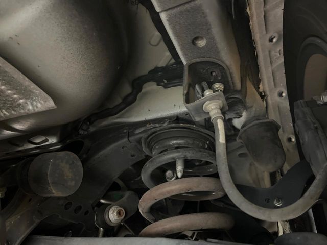 TOYOTA LEXUS NX300 2019 Image 31