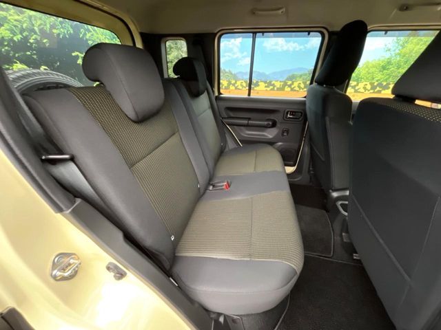 SUZUKI JIMNY NOMADE 2025 Image 31