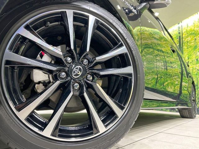 TOYOTA PRIUS ALPHA 2020 Image 31