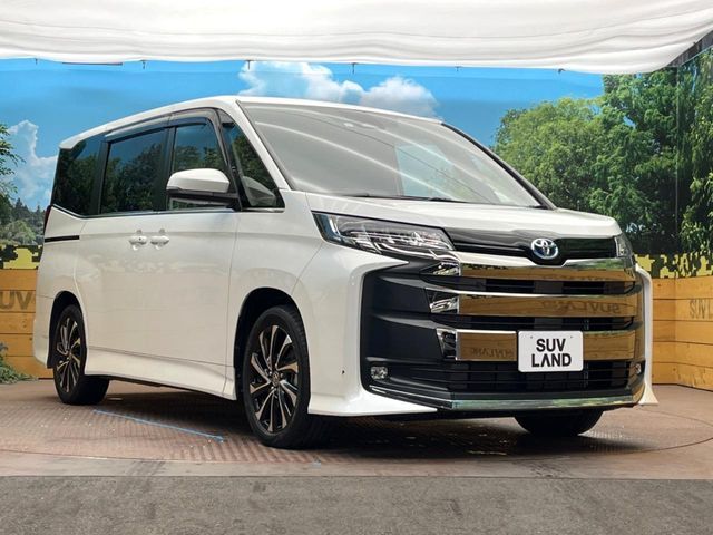 TOYOTA NOAH HYBRID 2023 Image 31