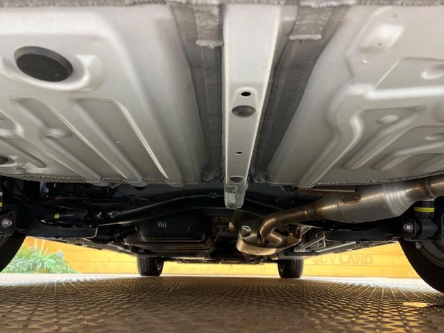 TOYOTA NOAH HYBRID 2023 Image 31