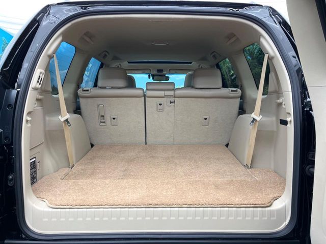 TOYOTA LANDCRUISER PRADO 2023 Image 31