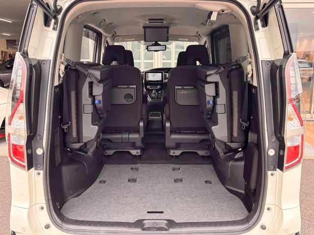 NISSAN SERENA  WG 2022 Image 31