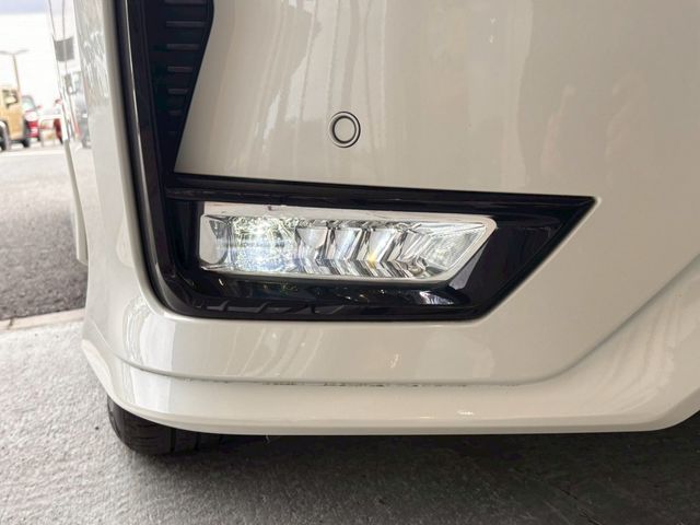 NISSAN SERENA  WG 2022 Image 31