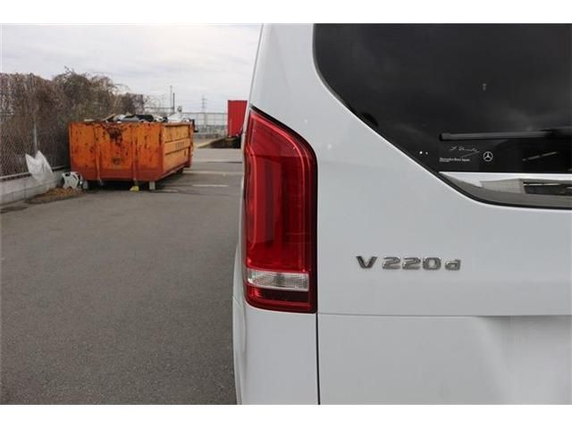 MERCEDES BENZ V CLAS 2019 Image 31