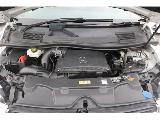 MERCEDES BENZ V CLAS 2019 Image 31