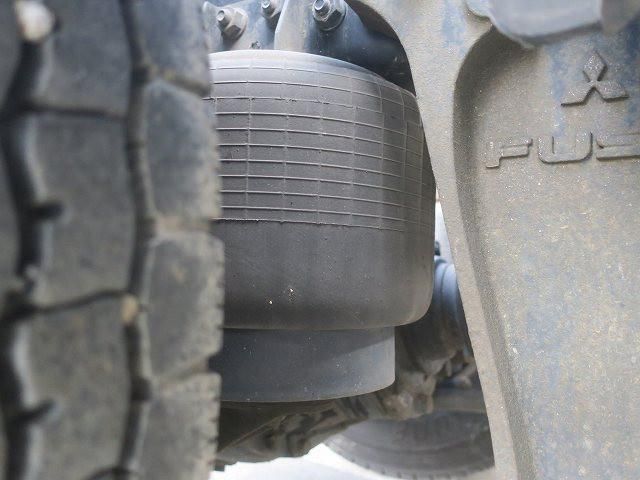 MITSUBISHI FUSOU SUPER GREAT 2013 Image 31