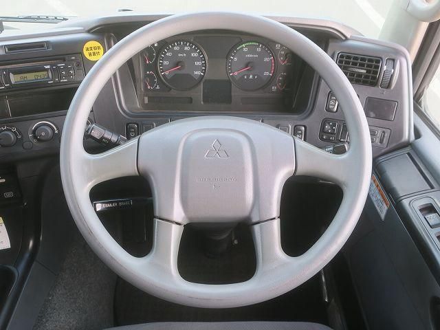 MITSUBISHI FUSOU SUPER GREAT 2013 Image 31