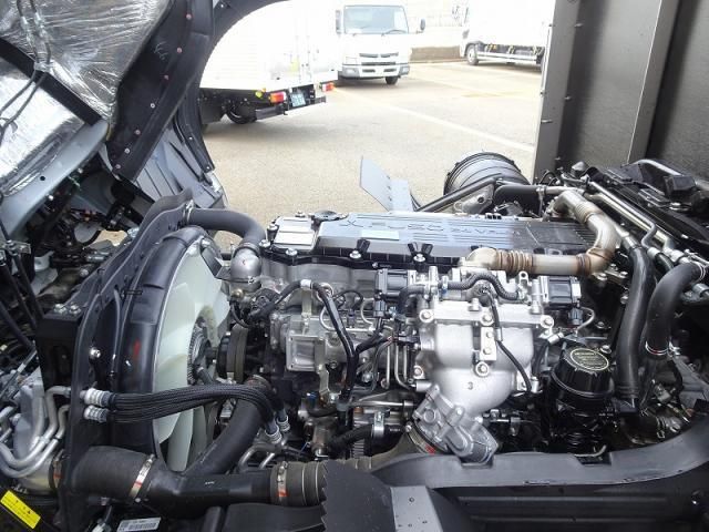 MITSUBISHI FUSOU FIGHTER 2025 Image 31