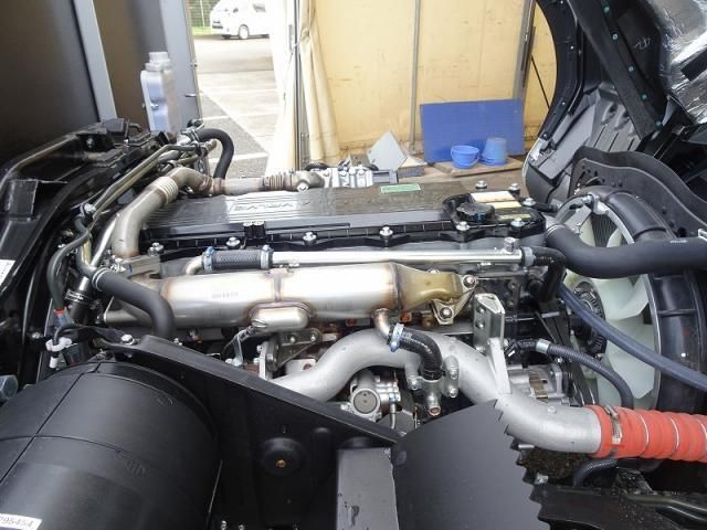 MITSUBISHI FUSOU FIGHTER 2025 Image 31