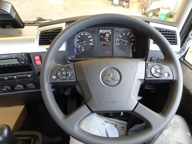 MITSUBISHI FUSOU FIGHTER 2025 Image 31