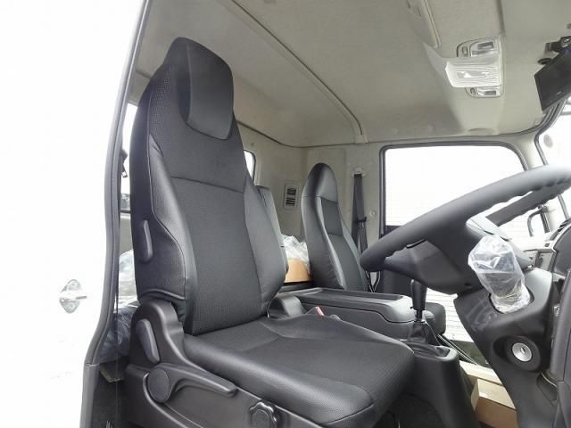 MITSUBISHI FUSOU FIGHTER 2025 Image 31