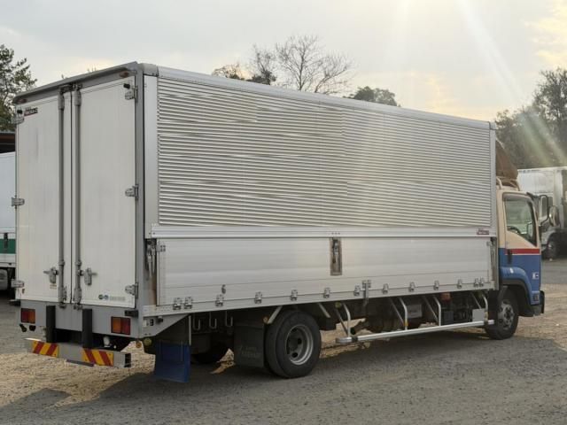ISUZU FORWARD 2015 Image 31
