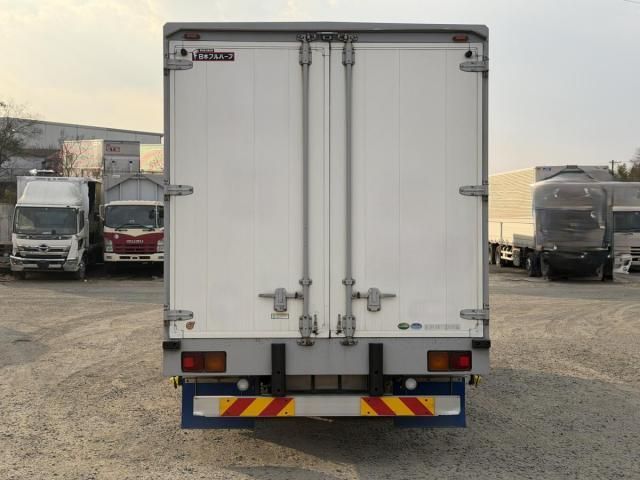 ISUZU FORWARD 2015 Image 31