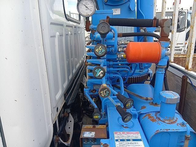 ISUZU ELF 1998 Image 31