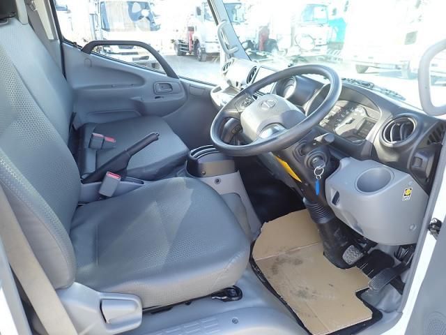 HINO DUTRO 2024 Image 31