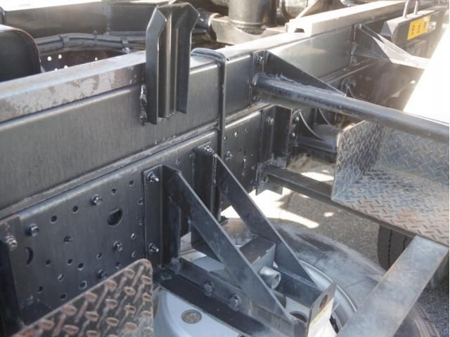 ISUZU FORWARD 2013 Image 31