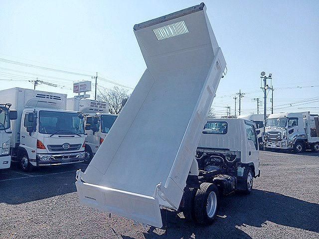 ISUZU ELF 2006 Image 31