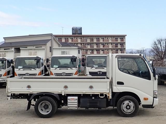 HINO DUTRO 2023 Image 31