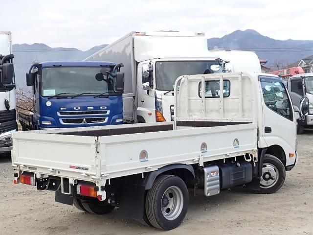 HINO DUTRO 2023 Image 31