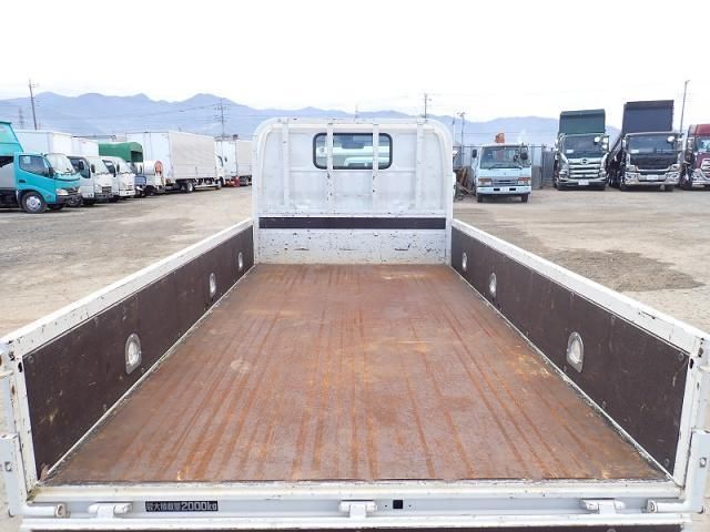 HINO DUTRO 2023 Image 31