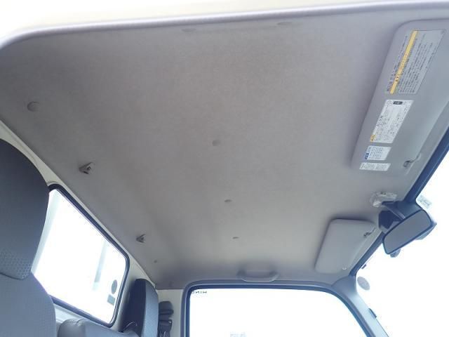 HINO DUTRO 2023 Image 31