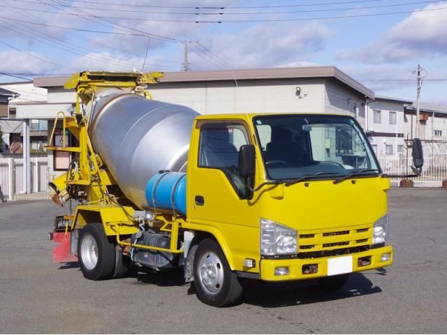 ISUZU ELF 2014 Image 31