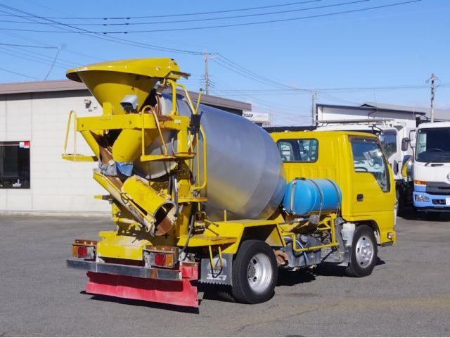 ISUZU ELF 2014 Image 31