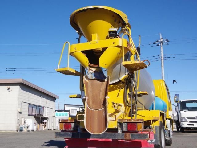 ISUZU ELF 2014 Image 31