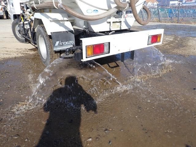 ISUZU ELF 2011 Image 31