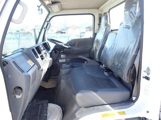 ISUZU ELF 2011 Image 31