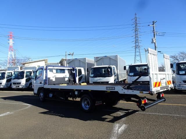 MITSUBISHI CANTER 2019 Image 31