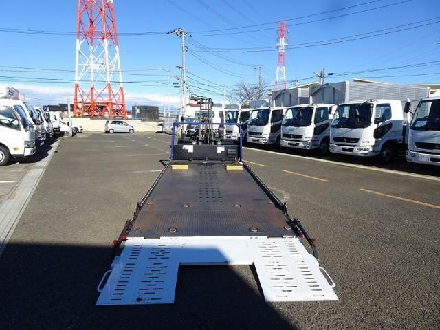 MITSUBISHI CANTER 2019 Image 31