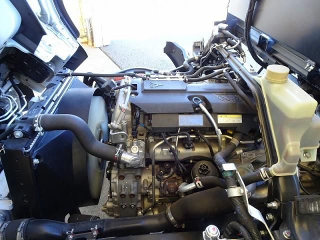 MITSUBISHI CANTER 2019 Image 31