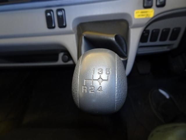 MITSUBISHI CANTER 2019 Image 31