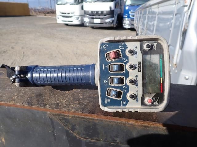 MITSUBISHI FUSOU FIGHTER 2013 Image 31