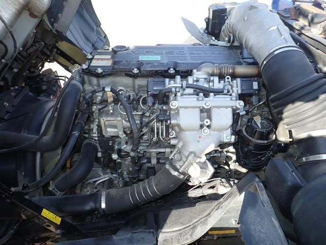 MITSUBISHI FUSOU FIGHTER 2013 Image 31