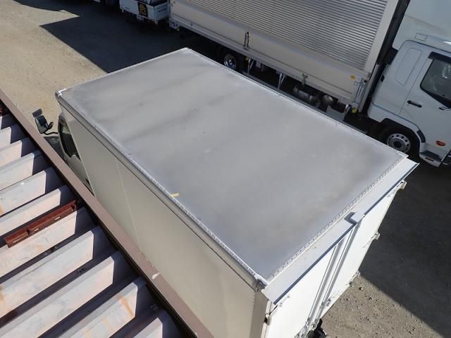 ISUZU ELF 2014 Image 31