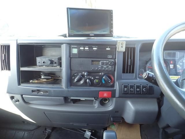 ISUZU ELF 2014 Image 31