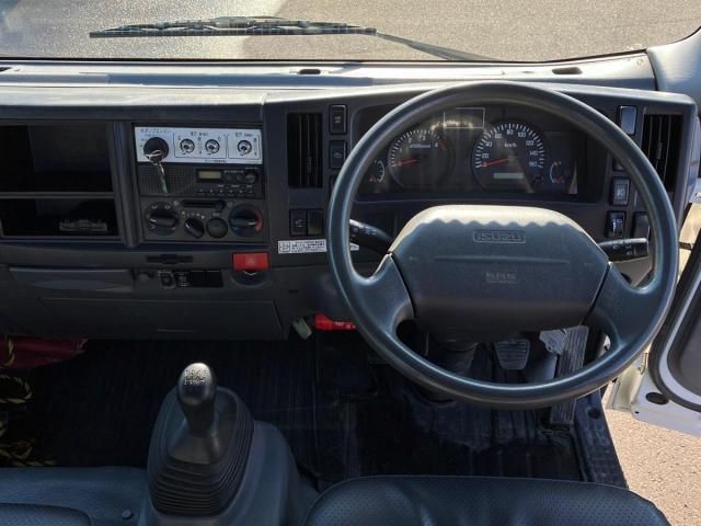 ISUZU ELF 2013 Image 31