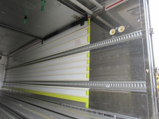 MITSUBISHI FUSOU SUPER GREAT 2016 Image 31