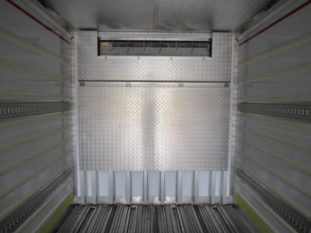 MITSUBISHI FUSOU SUPER GREAT 2016 Image 31