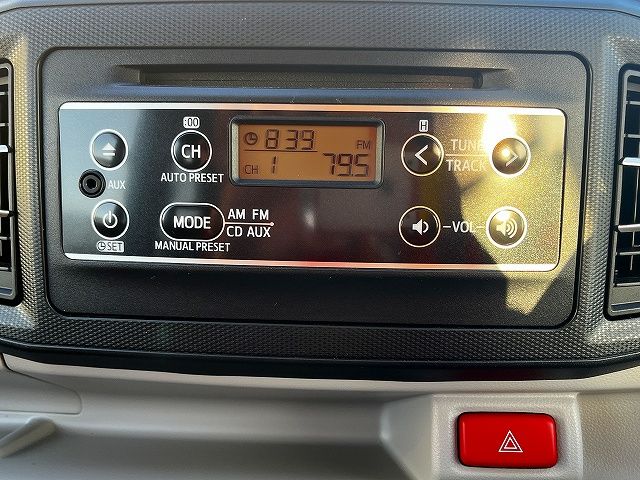 TOYOTA PIXIS EPOCH 2018 Image 31