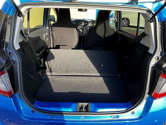 TOYOTA PIXIS EPOCH 2018 Image 31