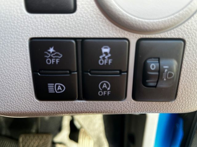 TOYOTA PIXIS EPOCH 2018 Image 31